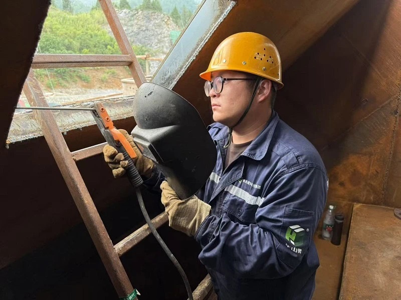 富平公司：青春力量戰(zhàn)山城