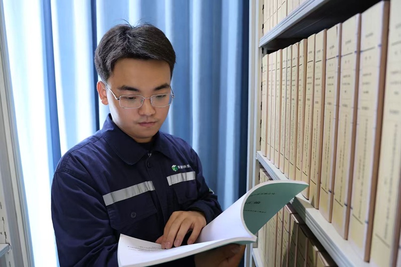 神木恒穩(wěn)公司：青春賦擔(dān)當(dāng) 實(shí)干映初心——記陜煤集團(tuán)2023-2024年度優(yōu)秀共青團(tuán)員韓汭辰