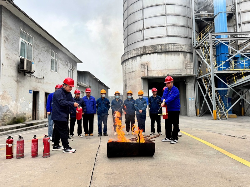 賽柯瑞思公司生產(chǎn)黨支部開展“筑牢防火長城,黨員先行擔(dān)當(dāng)”主題黨日活動(dòng)