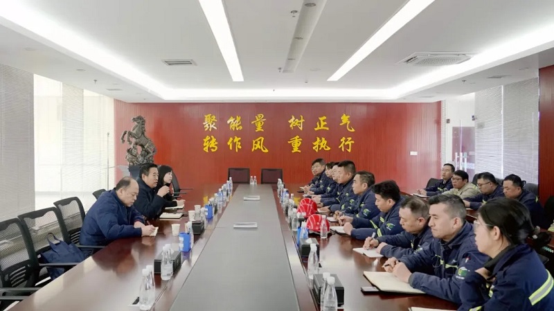 一線聽心聲 破題促發展——周紅到富平公司開展專題調研座談