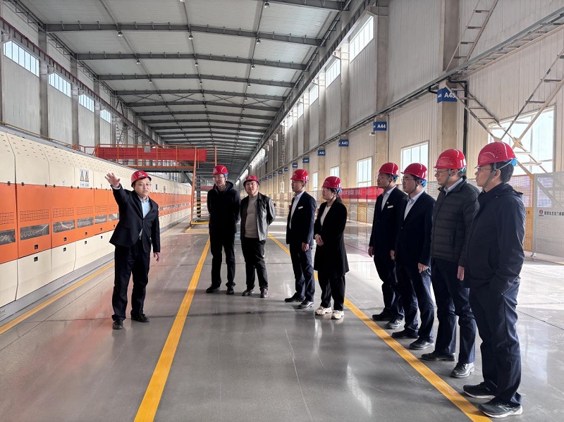 陜煤思創高管院到龍門綠碳公司開展研學活動